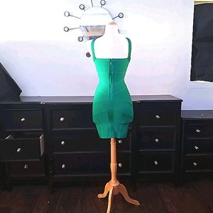 Bebe silloette cocktail dress